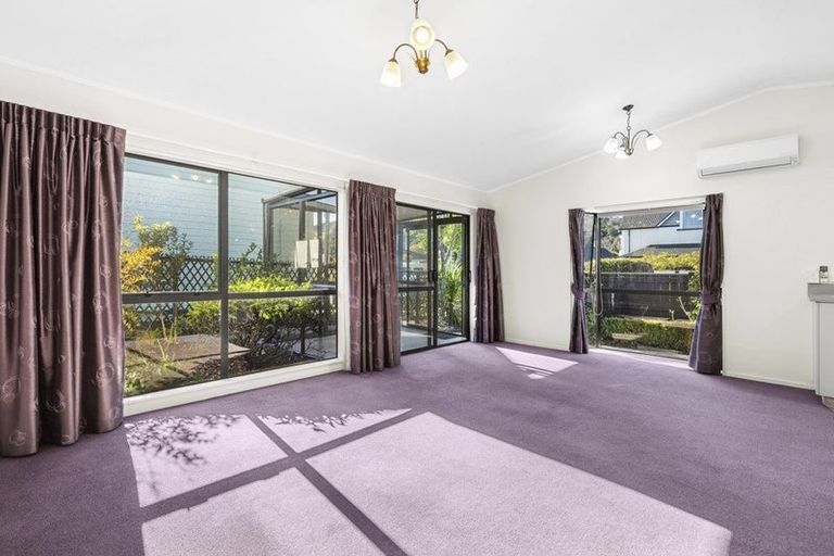 Photo of property in 1/122 Tasman Street, Nelson, 7010