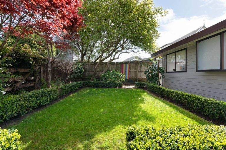 Photo of property in 10 Houhere Place, Pukete, Hamilton, 3200