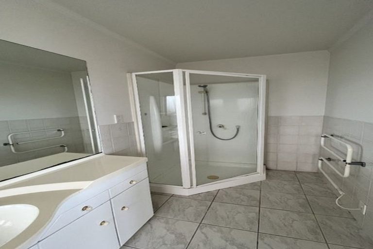 Photo of property in 9 Elsfield Place, Torbay, Auckland, 0630