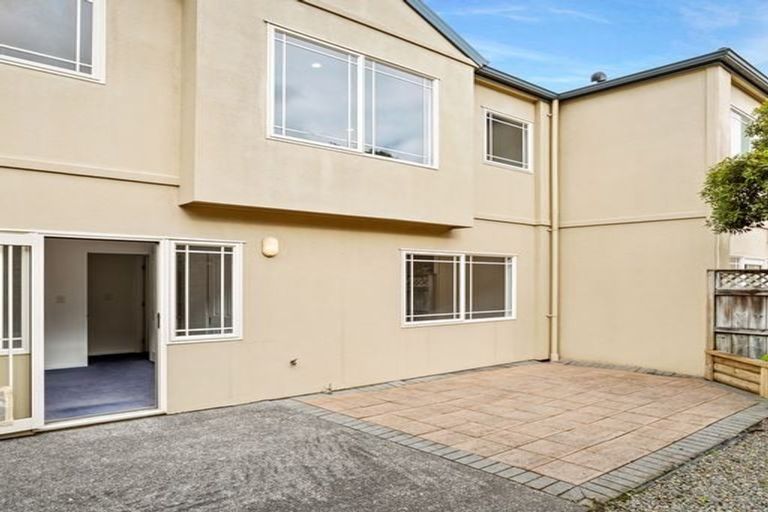 Photo of property in 145e Hobsonville Road, West Harbour, Auckland, 0618