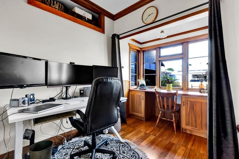 Photo of property in 37 Ballance Street, Lower Vogeltown, New Plymouth, 4310