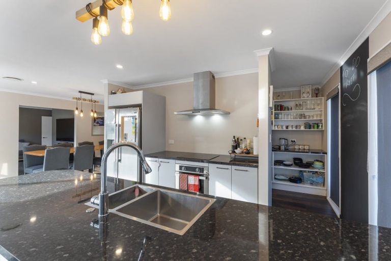 Photo of property in 16 Verdeco Boulevard, Lincoln, 7608