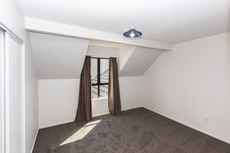 Photo of property in 9 Pasadena Place, Harewood, Christchurch, 8051