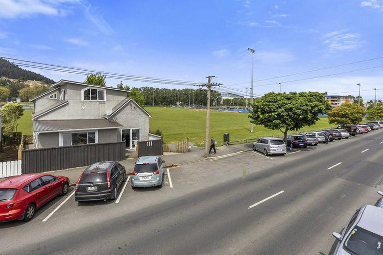 Photo of property in 111 Harbour Terrace, North Dunedin, Dunedin, 9016