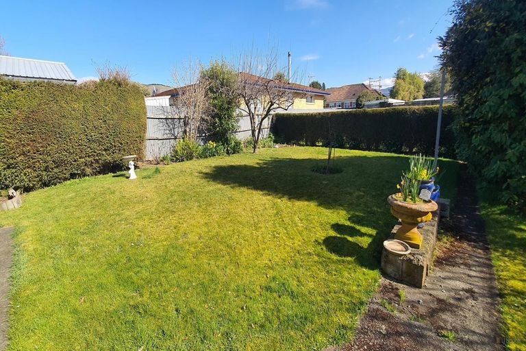 Photo of property in 29 Manse Street, Waimate, 7924