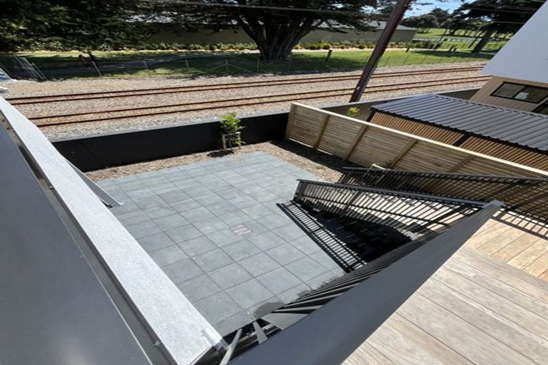 Photo of property in 1/10 Pascoe Avenue, Paremata, Porirua, 5026