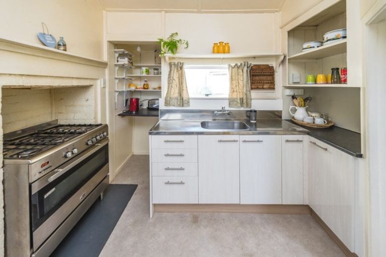 Photo of property in 6 Seafront Road, Castlecliff, Whanganui, 4501