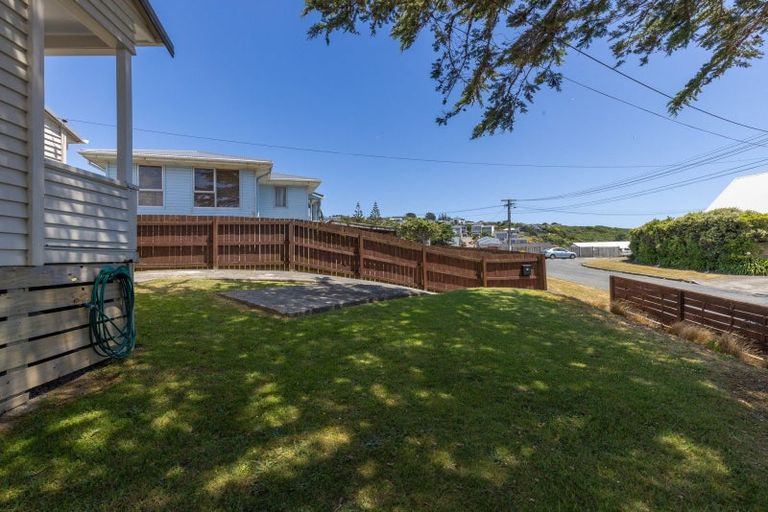 Photo of property in 25 Tuki Street, Titahi Bay, Porirua, 5022
