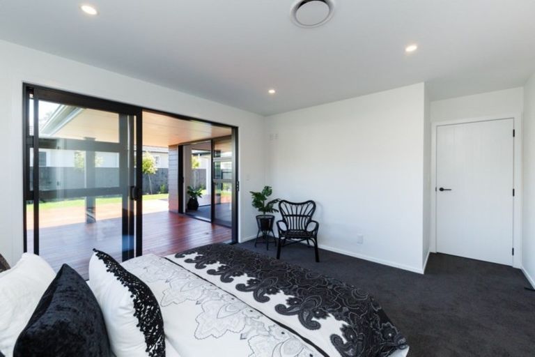 Photo of property in 324a College Street, West End, Palmerston North, 4410