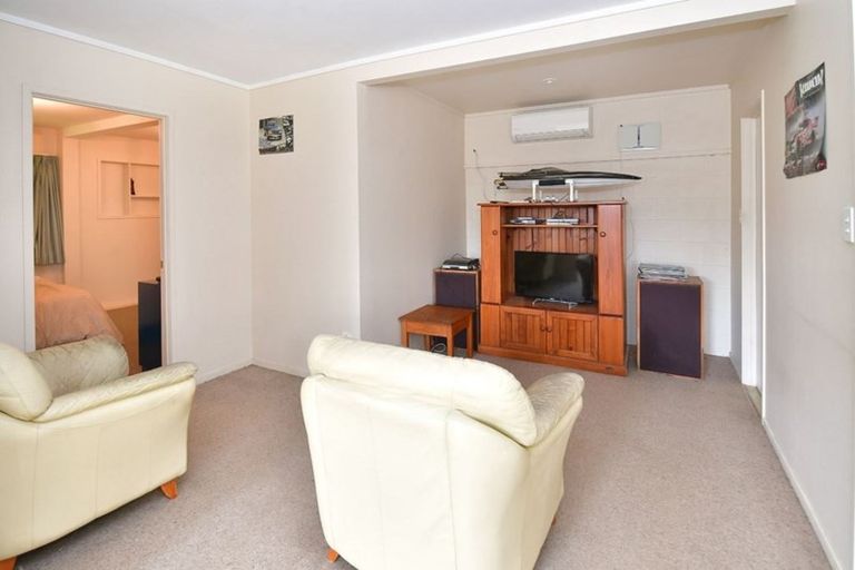 Photo of property in 192 Hibiscus Coast Highway, Red Beach, 0932
