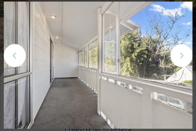 Photo of property in 1/111 Tirimoana Road, Te Atatu South, Auckland, 0602