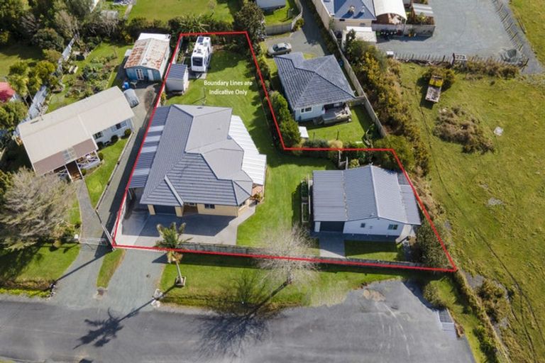 Photo of property in 9 Insley Road, Waipu, 0510