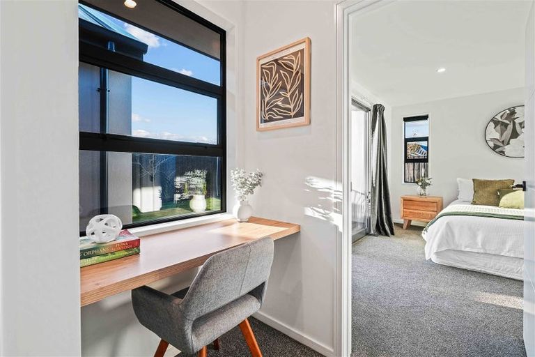 Photo of property in 96 Stationmasters Way, Prebbleton, 7604