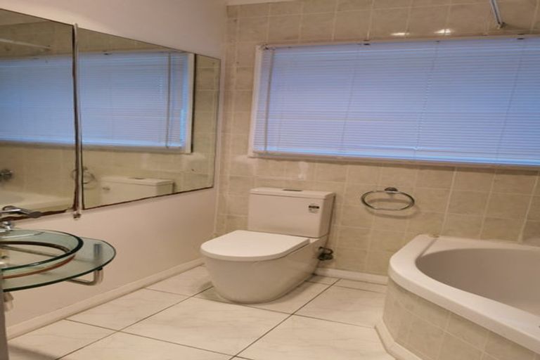 Photo of property in 42 Kamahi Street, Stokes Valley, Lower Hutt, 5019