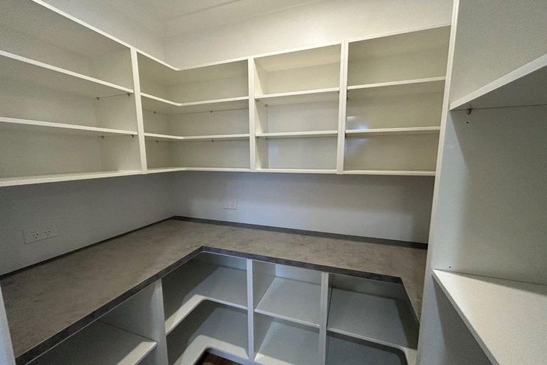 Photo of property in 31 Bill Miller Drive, Papamoa, 3118