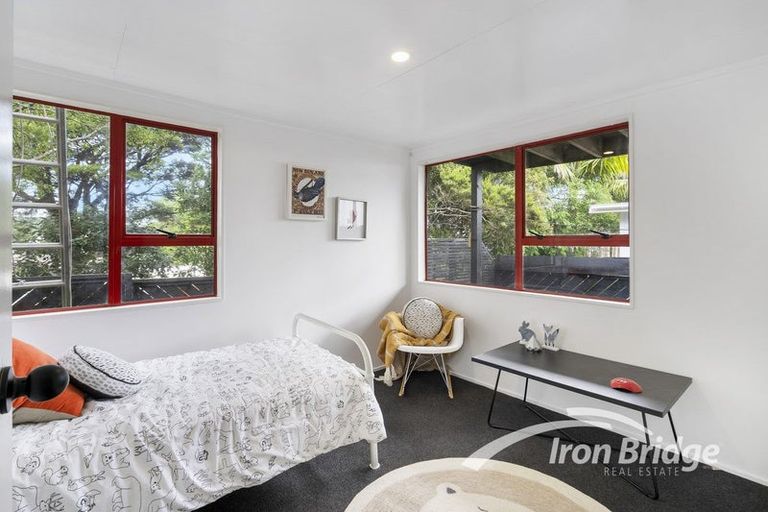Photo of property in 38a Dakota Avenue, Beach Haven, Auckland, 0626