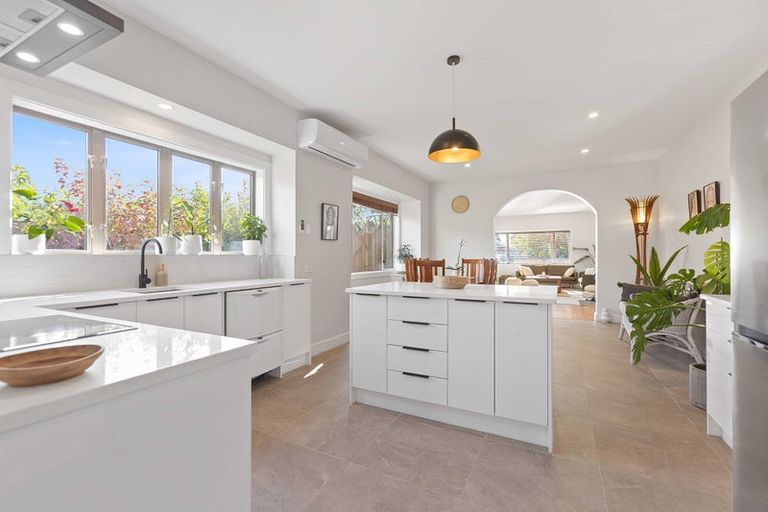 Photo of property in 160 North Avon Road, Richmond, Christchurch, 8013