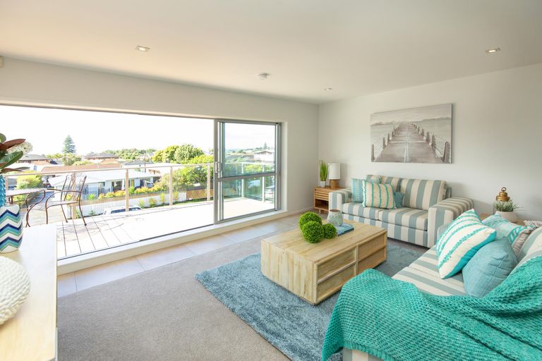 Photo of property in 303/252 Centreway Road, Orewa, 0931