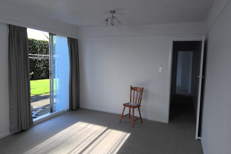 Photo of property in 53 Great South Road, Papakura, 2110