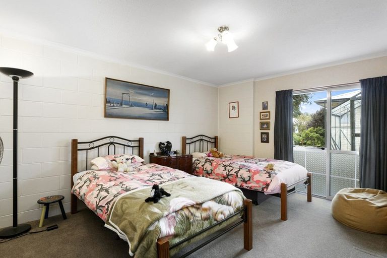Photo of property in 50 Burgess Street, Green Island, Dunedin, 9018
