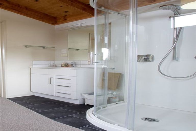 Photo of property in 14 Butlers Road, Ruatapu, Hokitika, 7883