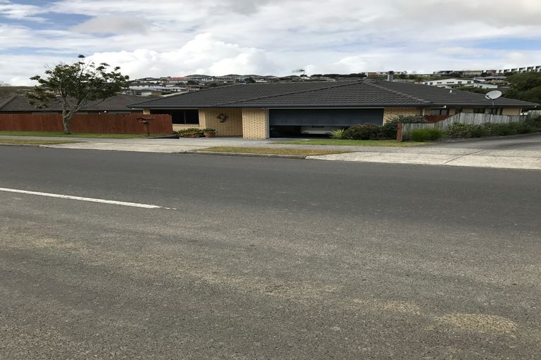 Photo of property in 215 Cheyne Road, Pyes Pa, Tauranga, 3112