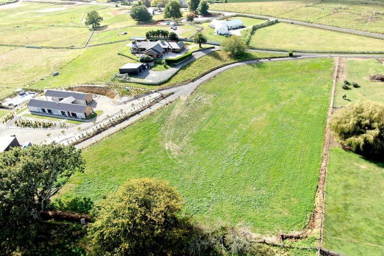 Photo of property in 2/11 Fencourt Road, Cambridge, 3496