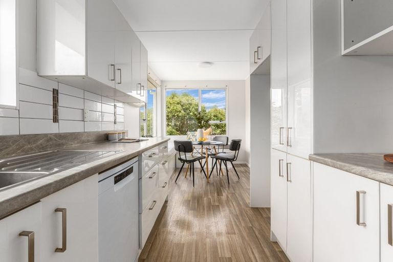 Photo of property in 9 The Bollard, Whitby, Porirua, 5024