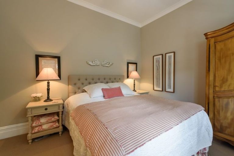 Photo of property in 61 Te Wharepouri Street, Berhampore, Wellington, 6023