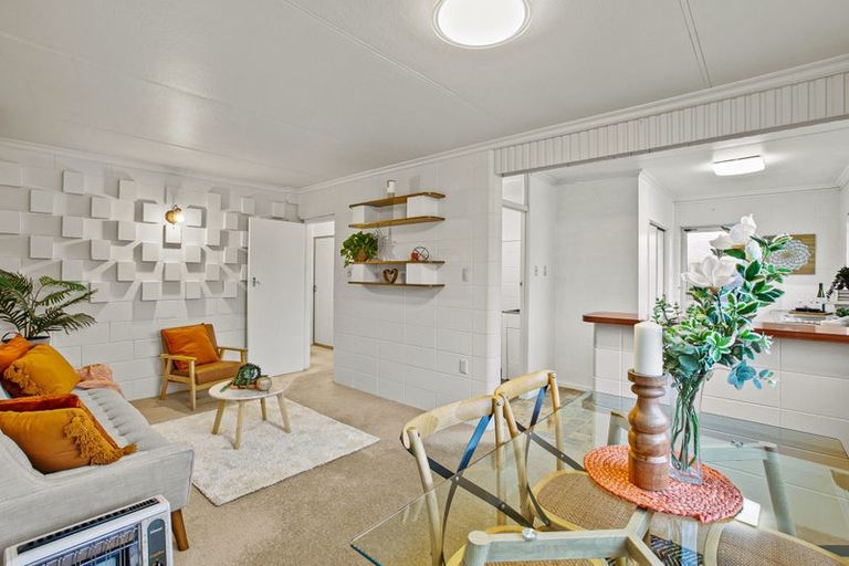 Photo of property in 12a Massey Street, Westown, New Plymouth, 4310