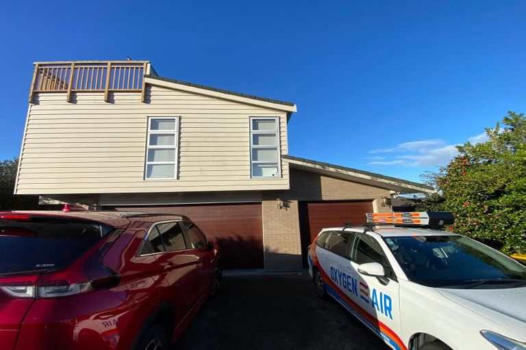 Photo of property in 210 Clovelly Road, Bucklands Beach, Auckland, 2012