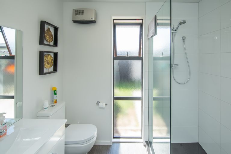 Photo of property in 24 Lilian Street, Kaiapoi, 7630