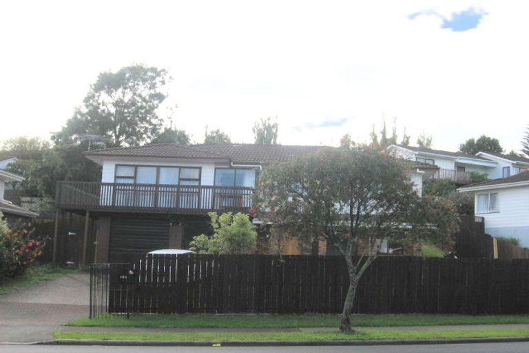 Photo of property in 156 Aviemore Drive, Highland Park, Auckland, 2010