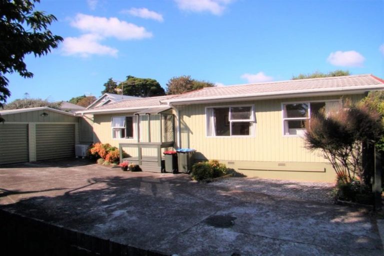 Photo of property in 2/132 Church Street, Onehunga, Auckland, 1061