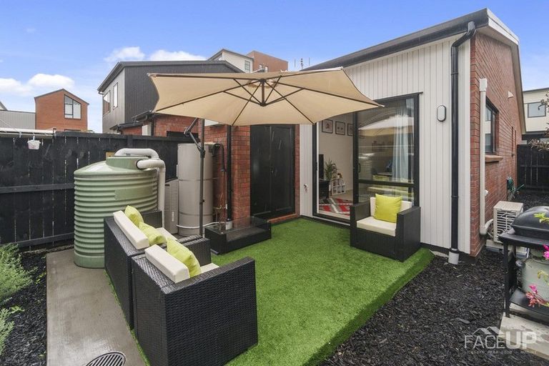 Photo of property in 2 Contact Lane, Hobsonville, Auckland, 0616