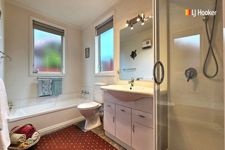 Photo of property in 53a Forfar Street, Clyde Hill, Dunedin, 9011