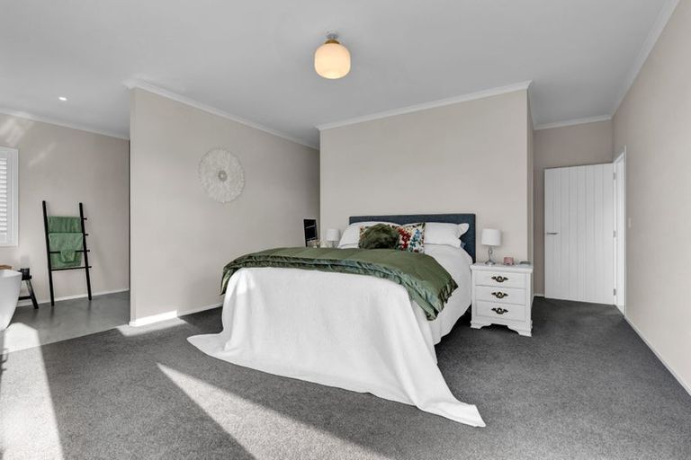 Photo of property in 71 Hursthouse Road, Tarurutangi, New Plymouth, 4372