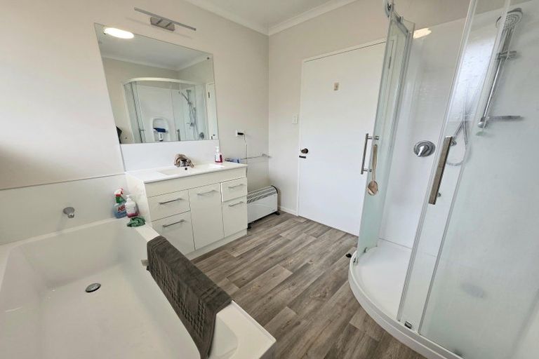 Photo of property in 17 Awamoa Road, South Hill, Oamaru, 9400