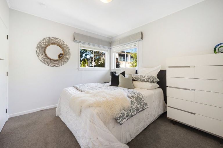 Photo of property in 41 Seymour Road, Mellons Bay, Auckland, 2014