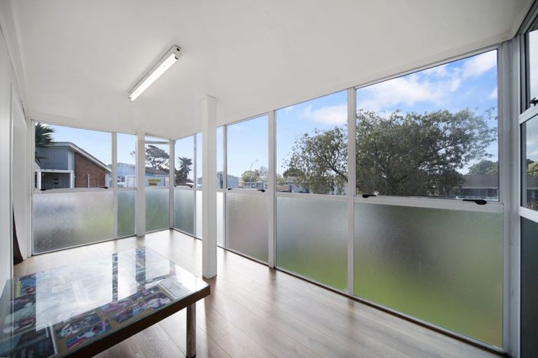 Photo of property in 4 Pike Place, Mangere East, Auckland, 2024