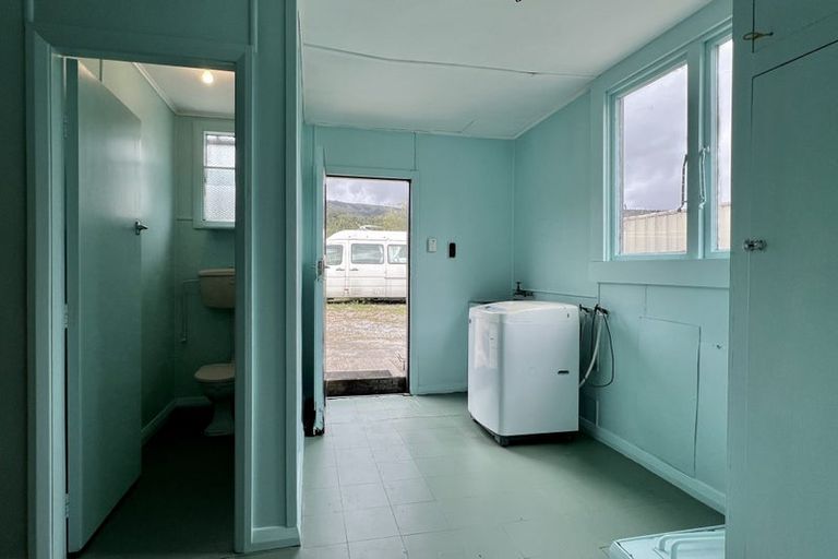 Photo of property in 56 Mcgill Street, Waimangaroa, Westport, 7891