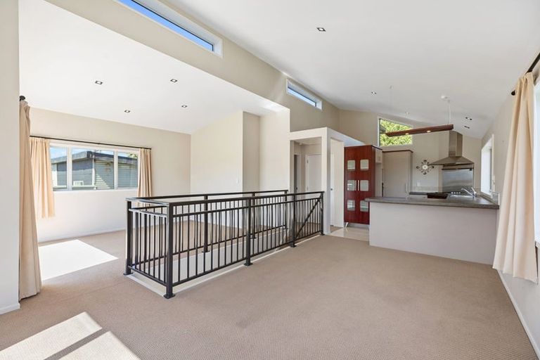 Photo of property in 10 Karewa Parade, Papamoa Beach, Papamoa, 3118