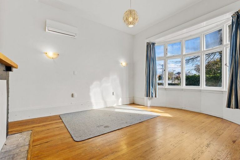 Photo of property in 182 Westminster Street, Mairehau, Christchurch, 8013