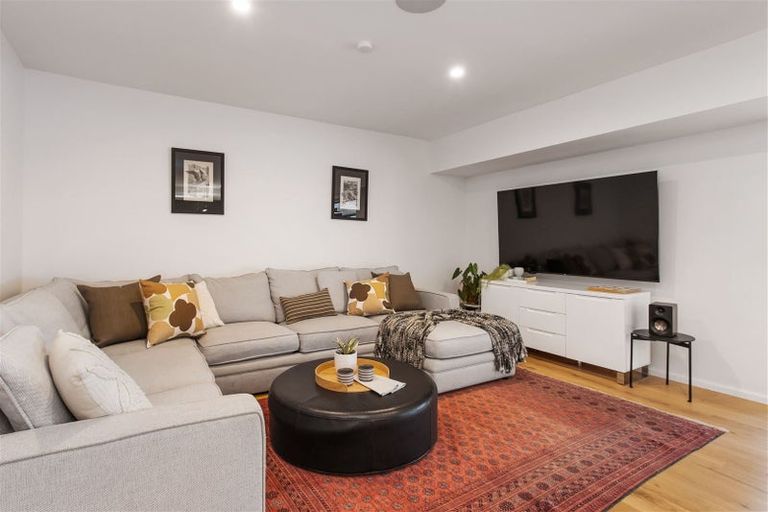 Photo of property in 20 Wairarapa Terrace, Merivale, Christchurch, 8014