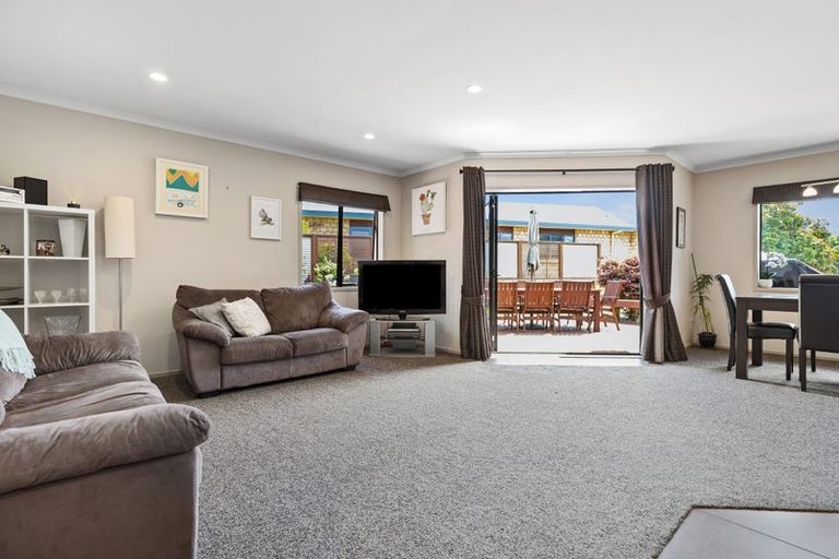 Photo of property in 3 Sequoia Place, Morrinsville, 3300