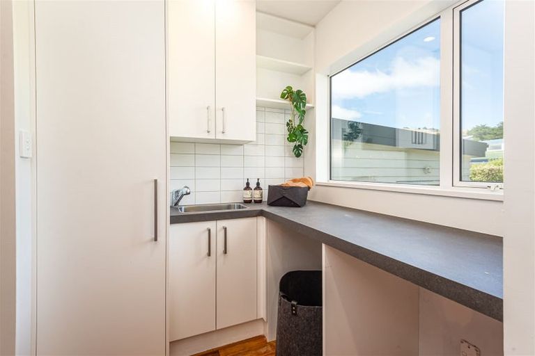 Photo of property in 40 Belleview Terrace, Mount Pleasant, Christchurch, 8081