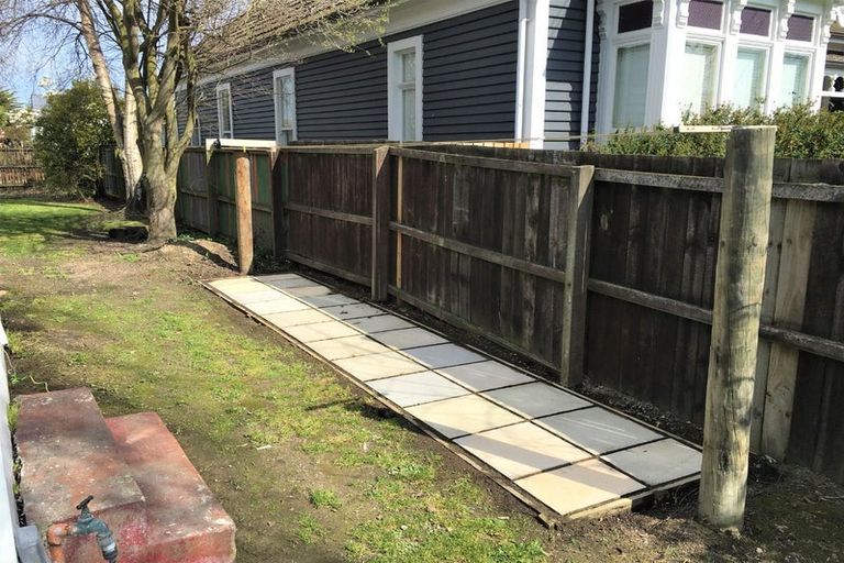 Photo of property in 258 Edgeware Road, Edgeware, Christchurch, 8013