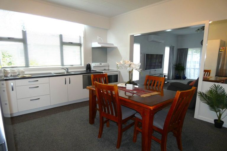 Photo of property in 22 Roebuck Street, Westport, 7825