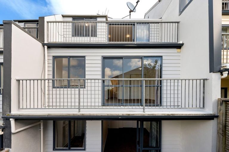 Photo of property in 37d Hindmarsh Street, Johnsonville, Wellington, 6037