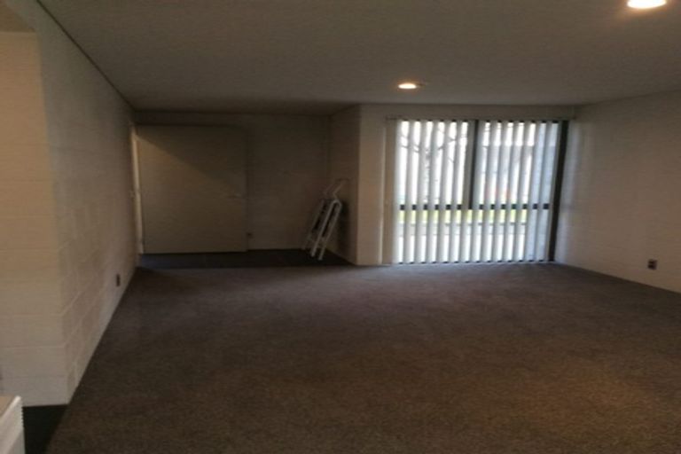 Photo of property in 8/868 Colombo Street, Christchurch Central, Christchurch, 8013